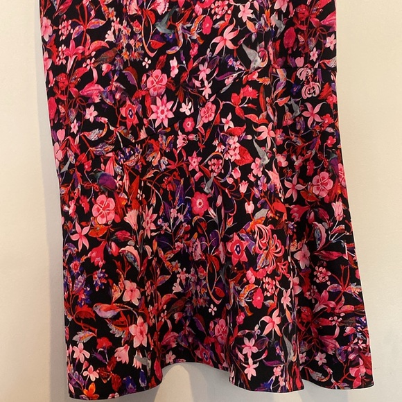 NWT ELIE TAHARI Yirma Floral Sleeveless Dress in Bright Petunia, Size 4 - Picture 7 of 15